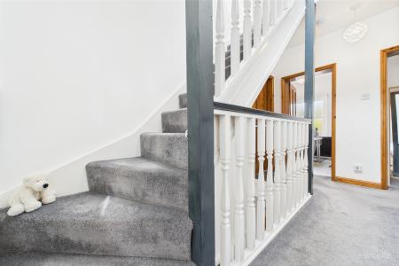 6 bedroom Detached house for sale in North Street, Barrow-upon-Humber, North Lincolnshire, DN19