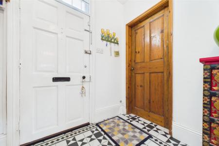 6 bedroom Detached house for sale in North Street, Barrow-upon-Humber, North Lincolnshire, DN19