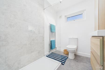 6 bedroom Detached house for sale in North Street, Barrow-upon-Humber, North Lincolnshire, DN19