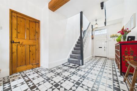 6 bedroom Detached house for sale in North Street, Barrow-upon-Humber, North Lincolnshire, DN19