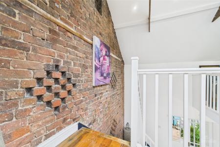 6 bedroom Detached house for sale in North Street, Barrow-upon-Humber, North Lincolnshire, DN19