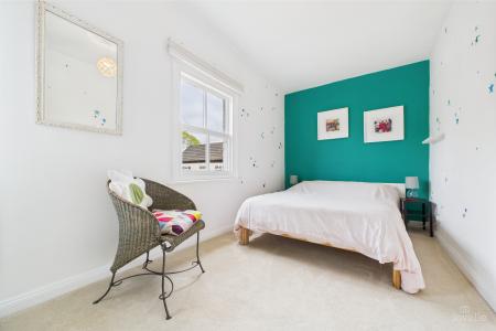 6 bedroom Detached house for sale in North Street, Barrow-upon-Humber, North Lincolnshire, DN19