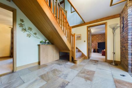 4 bedroom Detached house for sale in North Street, Barrow-upon-Humber, North Lincolnshire, DN19