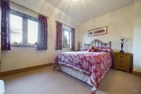 4 bedroom Detached house for sale in North Street, Barrow-upon-Humber, North Lincolnshire, DN19