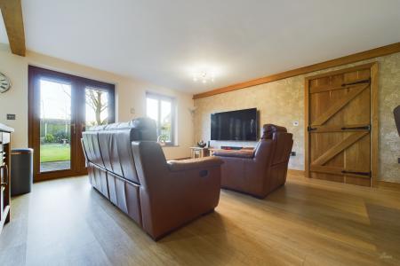 4 bedroom Detached house for sale in North Street, Barrow-upon-Humber, North Lincolnshire, DN19