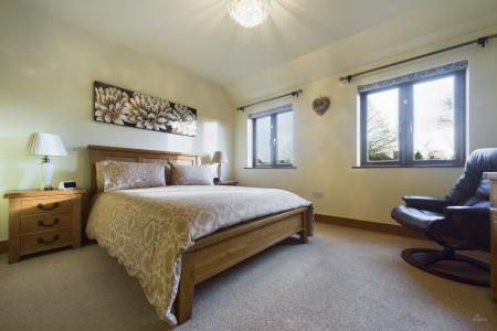 4 bedroom Detached house for sale in North Street, Barrow-upon-Humber, North Lincolnshire, DN19