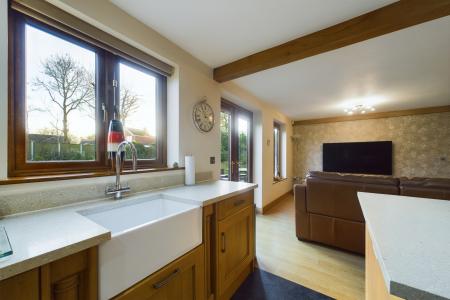 4 bedroom Detached house for sale in North Street, Barrow-upon-Humber, North Lincolnshire, DN19