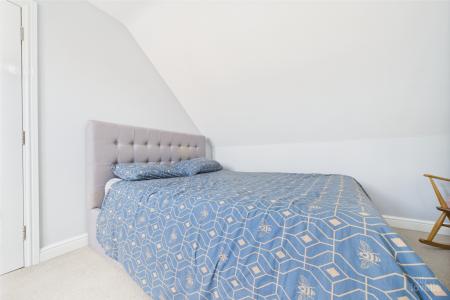6 bedroom Detached house for sale in Orangeleaf Way, Barton-upon-Humber, North Lincolnshire, DN18