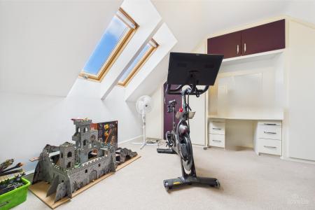 6 bedroom Detached house for sale in Orangeleaf Way, Barton-upon-Humber, North Lincolnshire, DN18
