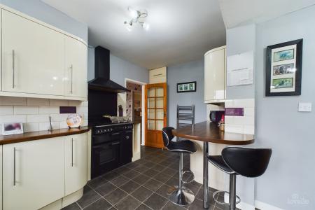 3 bedroom Detached bungalow for sale in Parkdale, Barton-upon-Humber, North Lincolnshire, DN18