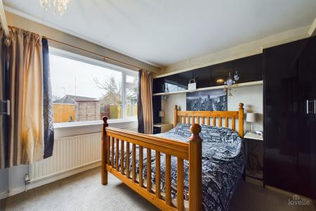 3 bedroom Detached bungalow for sale in Parkdale, Barton-upon-Humber, North Lincolnshire, DN18