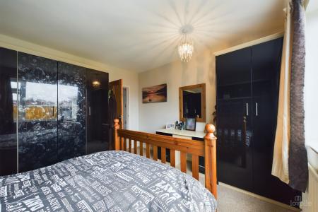 3 bedroom Detached bungalow for sale in Parkdale, Barton-upon-Humber, North Lincolnshire, DN18