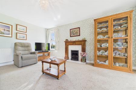 4 bedroom Detached house for sale in Swallow Lane, Wootton, North Lincolnshire, DN39