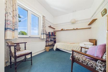 6 bedroom Detached house for sale in West End Road, Ulceby, North Lincolnshire, DN39