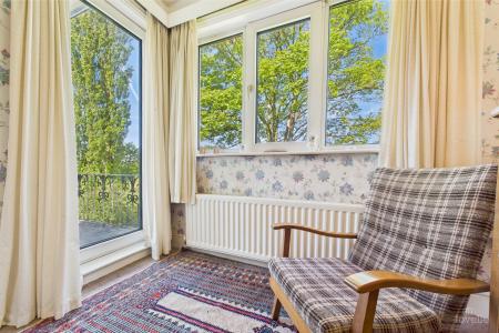 6 bedroom Detached house for sale in West End Road, Ulceby, North Lincolnshire, DN39