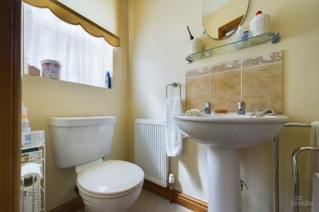 3 bedroom Detached house for sale in Worsley Paddock, Ulceby, North Lincolnshire, DN39