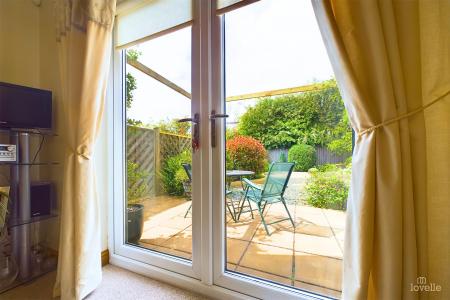 3 bedroom Detached house for sale in Worsley Paddock, Ulceby, North Lincolnshire, DN39