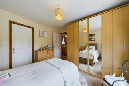 3 bedroom Detached house for sale in Worsley Paddock, Ulceby, North Lincolnshire, DN39