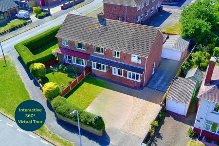 4 bedroom Semi-detached house for sale in Tofts Road, Barton-upon-Humber, North Lincolnshire, DN18