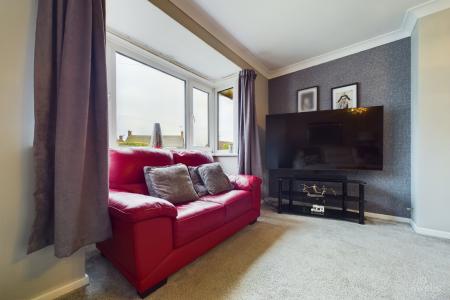 4 bedroom Semi-detached house for sale in Tofts Road, Barton-upon-Humber, North Lincolnshire, DN18