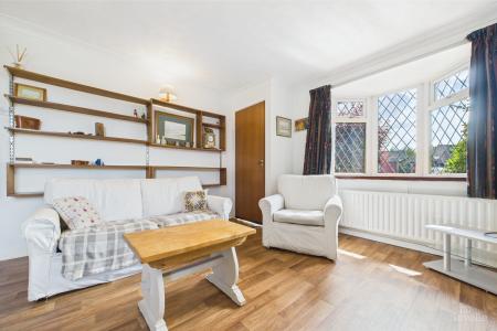 2 bedroom Detached bungalow for sale in Welton Close, Barton-upon-Humber, North Lincolnshire, DN18