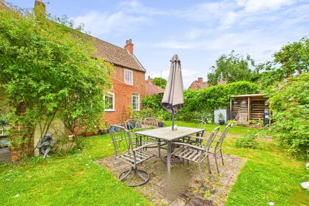 4 bedroom Detached house for sale in Willow House - Soutergate, Barton-upon-Humber, North Lincolnshire, DN18