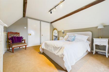 4 bedroom Detached house for sale in Willow House - Soutergate, Barton-upon-Humber, North Lincolnshire, DN18