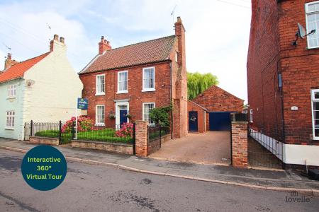 4 bedroom Detached house for sale in Willow House - Soutergate, Barton-upon-Humber, North Lincolnshire, DN18