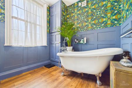 4 bedroom Detached house for sale in Willow House - Soutergate, Barton-upon-Humber, North Lincolnshire, DN18