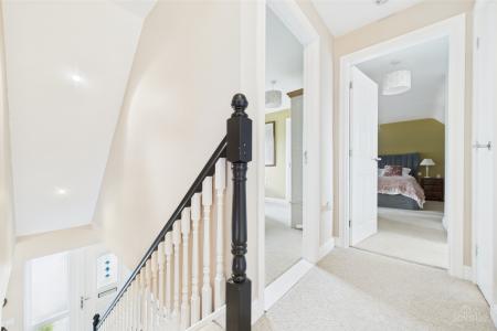 4 bedroom Detached house for sale in Warwick Drive, Barton-upon-Humber, North Lincolnshire, DN18