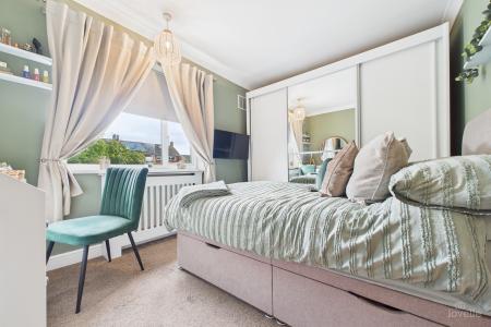 3 bedroom Semi-detached house for sale in Providence Crescent, Barton-upon-Humber, North Lincolnshire, DN18