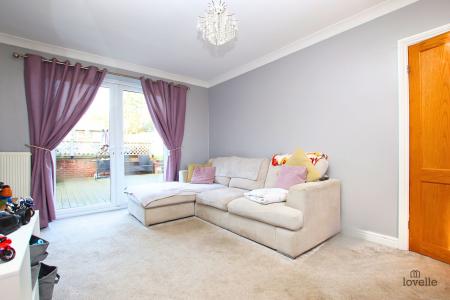 3 bedroom Semi-detached house for sale in Providence Crescent, Barton-upon-Humber, North Lincolnshire, DN18