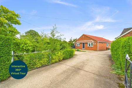 3 bedroom Detached bungalow for sale in North Street, Barrow-upon-Humber, North Lincolnshire, DN19