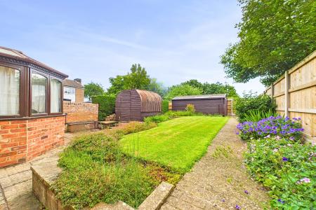 2 bedroom Semi-detached house for sale in Killingholme Road, Ulceby, North Lincolnshire, DN39