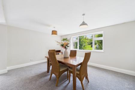 4 bedroom Detached house for sale in Westfield Road, Barton-upon-Humber, North Lincolnshire, DN18