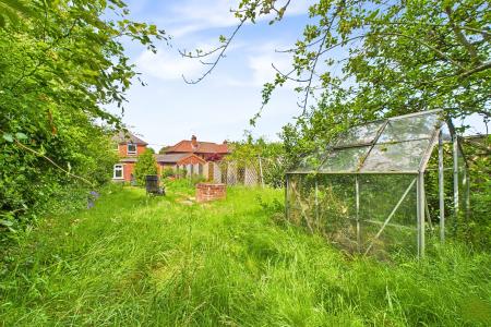 4 bedroom Detached house for sale in Westfield Road, Barton-upon-Humber, North Lincolnshire, DN18