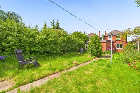 4 bedroom Detached house for sale in Westfield Road, Barton-upon-Humber, North Lincolnshire, DN18