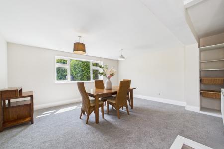 4 bedroom Detached house for sale in Westfield Road, Barton-upon-Humber, North Lincolnshire, DN18