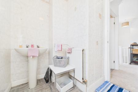 4 bedroom Detached house for sale in Westfield Road, Barton-upon-Humber, North Lincolnshire, DN18