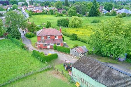 3 bedroom Detached house for sale in Greengate Lane, Goxhill, North Lincolnshire, DN19