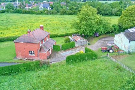 3 bedroom Detached house for sale in Greengate Lane, Goxhill, North Lincolnshire, DN19