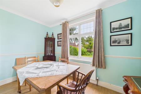 3 bedroom Detached house for sale in Greengate Lane, Goxhill, North Lincolnshire, DN19