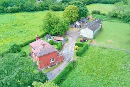 3 bedroom Detached house for sale in Greengate Lane, Goxhill, North Lincolnshire, DN19