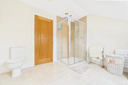 4 bedroom Detached house for sale in Eastfield Road, Barton-upon-Humber, North Lincolnshire, DN18