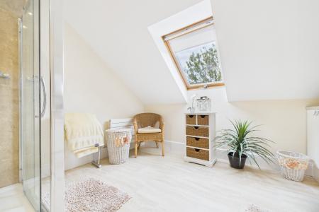 4 bedroom Detached house for sale in Eastfield Road, Barton-upon-Humber, North Lincolnshire, DN18