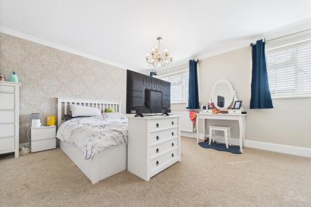 3 bedroom Link detached house for sale in Townside, East Halton, North Lincolnshire, DN40