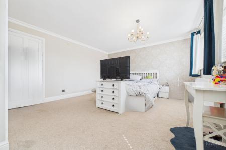 3 bedroom Link detached house for sale in Townside, East Halton, North Lincolnshire, DN40