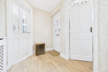 3 bedroom Link detached house for sale in Townside, East Halton, North Lincolnshire, DN40