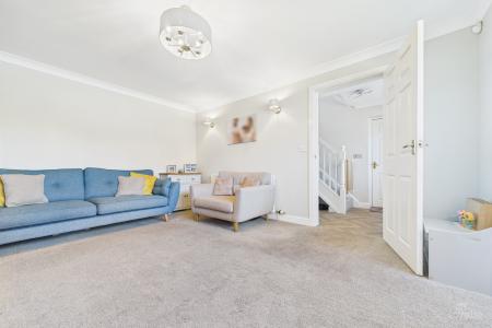 3 bedroom Detached house for sale in The Bridles, Goxhill, North Lincolnshire, DN19