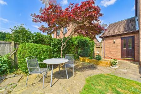 3 bedroom Detached house for sale in The Bridles, Goxhill, North Lincolnshire, DN19